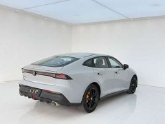 Changan UNI-V 1.5T premium - фото 3