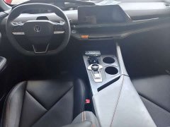 Changan UNI-V 1.5T premium - фото 7