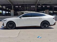 Changan UNI-V 2022 1.5T sports version - фото 11