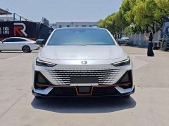 Changan UNI-V 2022 1.5T sports version - фото 2