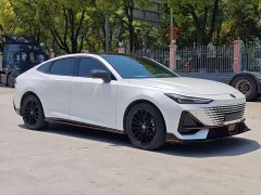 Changan UNI-V 2022 1.5T sports version - фото 3