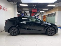 Tesla Model Y standard range rear-wheel drive version - фото 3