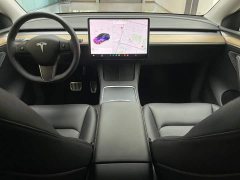 Tesla Model Y standard range rear-wheel drive version - фото 9