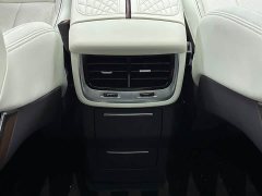 Hongqi E-HS9 660km flag collar version four seats - фото 11
