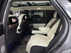 Hongqi E-HS9 660km flag collar version four seats - фото 13