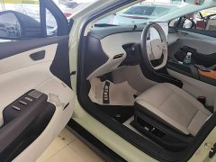 Hongqi Tiangong 05 550 Smart Select Edition - фото 16
