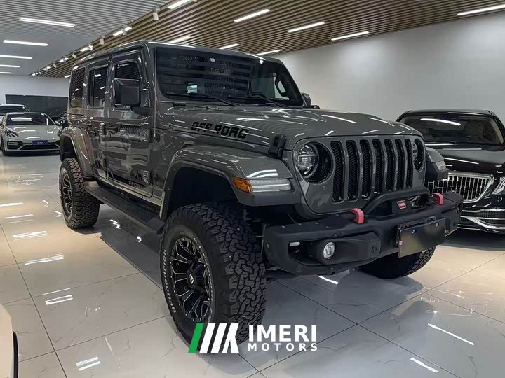 Mercedes-Benz Wrangler 2022 2.0T Highlander Four-Door Edition - автомобиль из Китая
