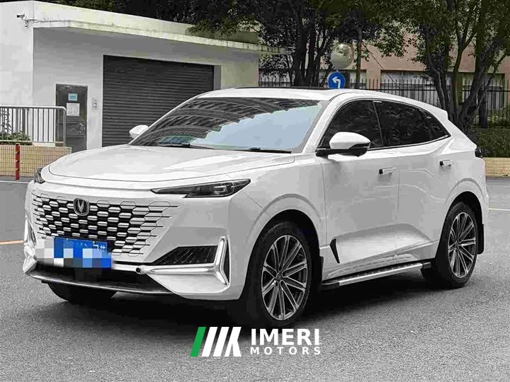 Changan UNI-K 2.0T premium - автомобиль из Китая