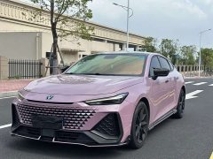 Changan UNI-V 1.5T premium - фото 1