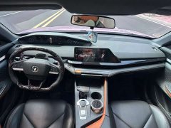 Changan UNI-V 1.5T premium - фото 6