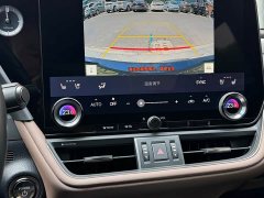 Lexus ES 300h Premium Edition - фото 15