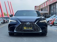 Lexus ES 300h Premium Edition - фото 2