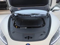 Denza Z9GT Yisafang flash charging flagship - фото 18