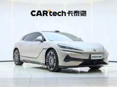 Denza Z9GT Yisafang flash charging flagship - фото 6