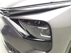 Versailles C5 X 2023 1.6T enjoys extraordinary benefits - фото 7