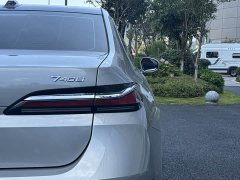 BMW 7 Series 740Li Leading Luxury Package - фото 7