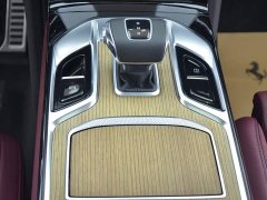 Hongqi E-HS9 690km flagship version six seats - фото 9