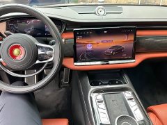Hongqi Golden Sunflower Guoya 2024 4.0T V8 version - фото 3