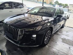 Hongqi H5 2.0T automatic smart connected flag version - фото 2