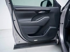 Toyota Crown Lufang 2023 2.5L HEV four-wheel drive premium version - фото 15