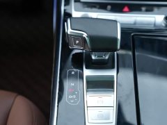 Audi Q7 2021 55 TFSI quattro S line sports version - фото 12