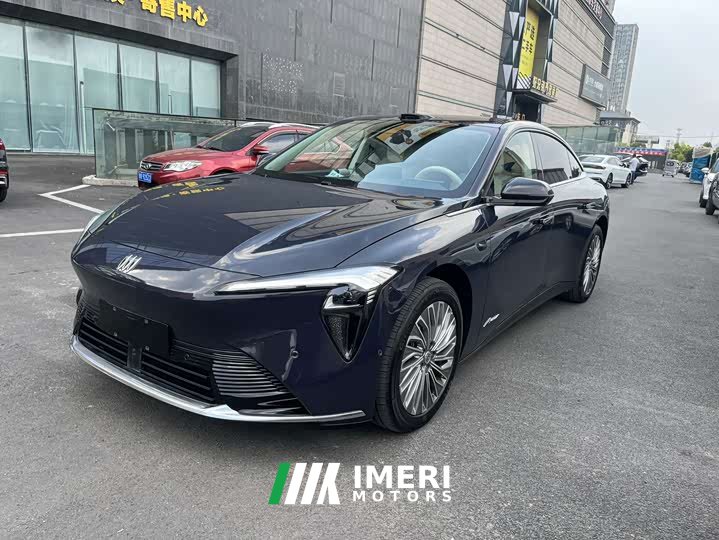 Buick Zhijing L7 Aivia - автомобиль из Китая