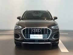 Audi Q3 35 TFSI Fashionable and Elegant - фото 2
