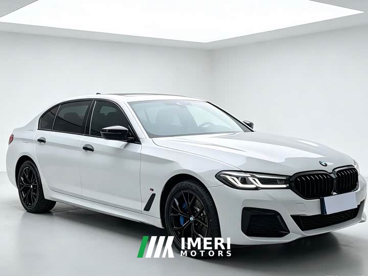 BMW 5 Series 530Li Exclusive M Sports Package - автомобиль из Китая