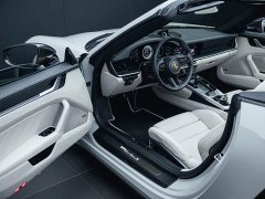 Porsche 911 Turbo S Cabriolet 3.7T - фото 13