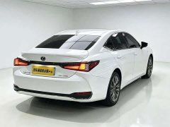 Lexus ES 260 F SPORT - фото 5