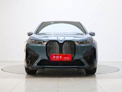 BMW iX xDrive40 - фото 1