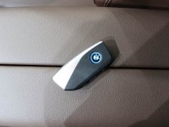 BMW iX xDrive40 - фото 11