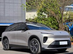 NIO ES8 100kWh - фото 3
