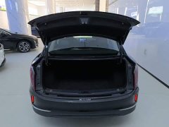 Hongqi E-QM5 facelift basic travel version - фото 19