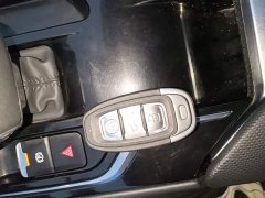 Hongqi E-QM5 facelift basic travel version - фото 9