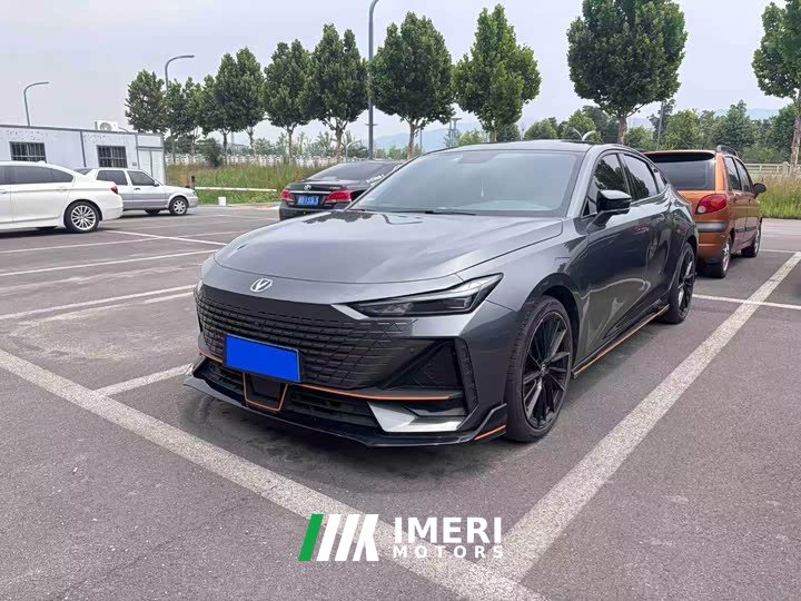 Changan UNI-V 1.5T sports version - автомобиль из Китая