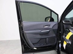 Toyota SIENNA 2.5L Hybrid Premium Edition - фото 13