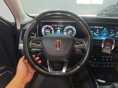 Hongqi HS5 facelift 2.0T Zhilian Qixiang four-wheel drive version - фото 11