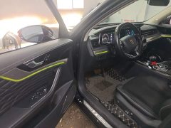 Hongqi HS5 facelift 2.0T Zhilian Qixiang four-wheel drive version - фото 16