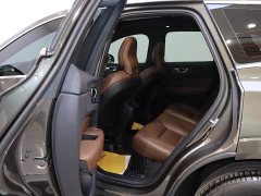 Volvo XC60 B5 four-wheel drive Zhiyuan Deluxe Edition - фото 15