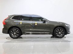 Volvo XC60 B5 four-wheel drive Zhiyuan Deluxe Edition - фото 6