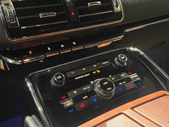 Lexus Navigator 2020 3.5T long axis US version - фото 10