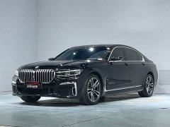 BMW 7 Series 730Li M Sports Package - фото 1
