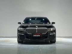 BMW 7 Series 730Li M Sports Package - фото 2