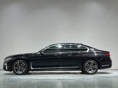 BMW 7 Series 730Li M Sports Package - фото 4