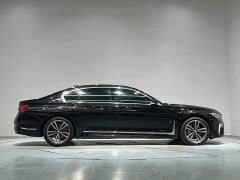 BMW 7 Series 730Li M Sports Package - фото 8