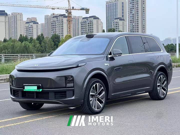Li Auto Ideal L9 Ultra - автомобиль из Китая