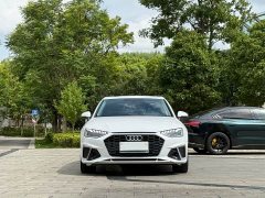 Audi A4L 40 TFSI Fashionable and Dynamic - фото 2