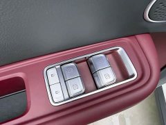 Hongqi E-HS9 690km flagship version six seats - фото 18
