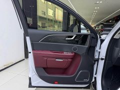 Hongqi E-HS9 690km flagship version six seats - фото 7